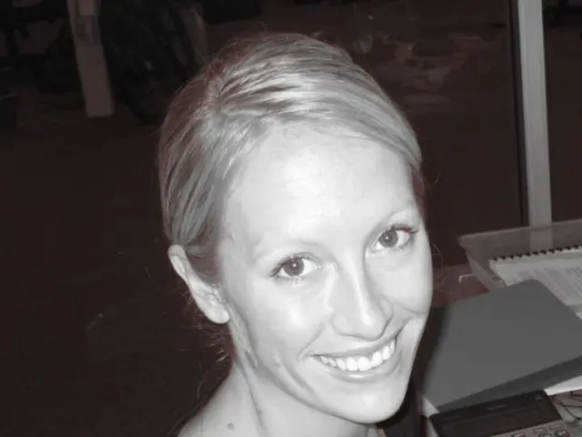 Find Math Tutors Offering Customized Studies in Dubai