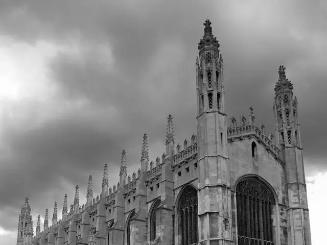 Idle Summer Vacation: Exploring the Benefits of a Leisurely Three-Month Break for Adolescents