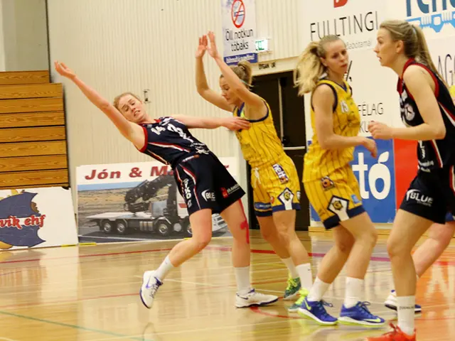 Students Engage in Mini Courtroom Drama during 2024 Mock Trial Event