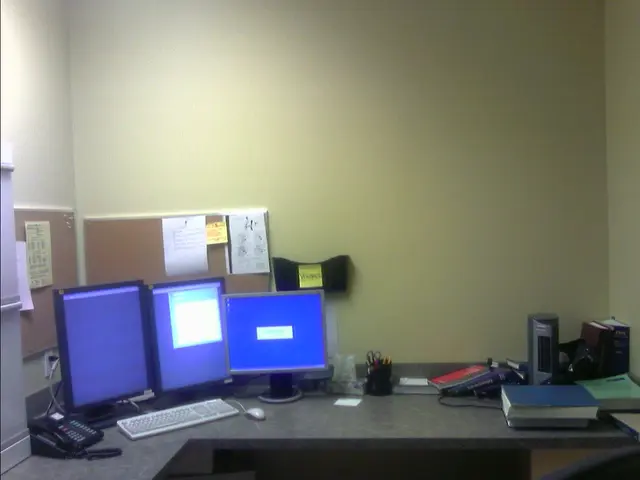 Comparing Trello and Notion: Selecting the Ideal Tool for Your Work Style