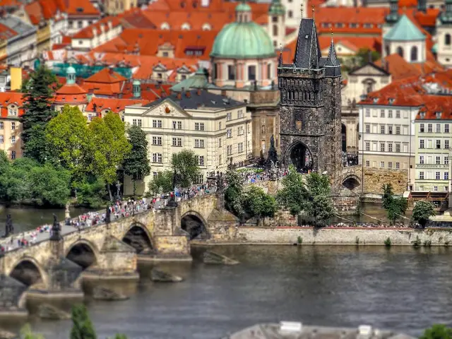 Gathering the Heads at Conference 2025: Key Personalities to Know