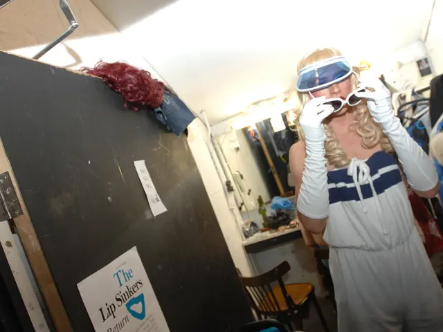 Affordable Closet for a Cent: Mastering a High-End Appearance on a Tight Budget