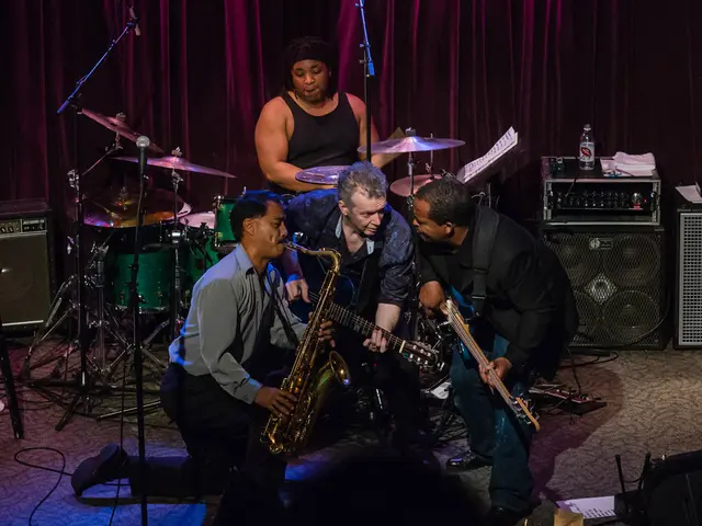 Guide on Employing Internet-Based Hearing Labs for English as a Second Language Training